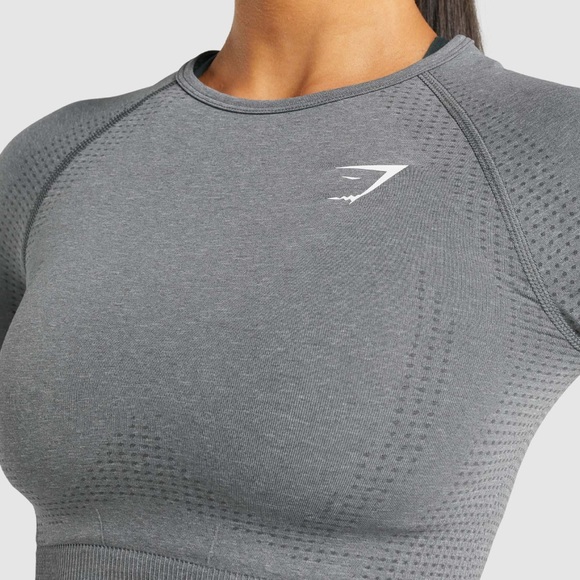 SOLD! 💖2 for $40 | Gymshark Vital Seamless 2.0 Long Sleeve Crop Top - Picture 3 of 9